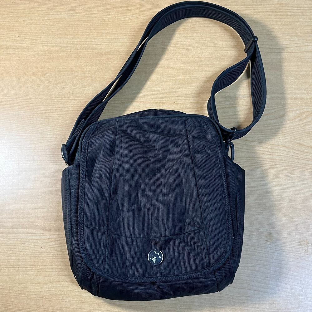 Pacsafe Metrosafe 200 Anti-Theft Compact Crossbody Bag PB001 Shoulder Bag Black